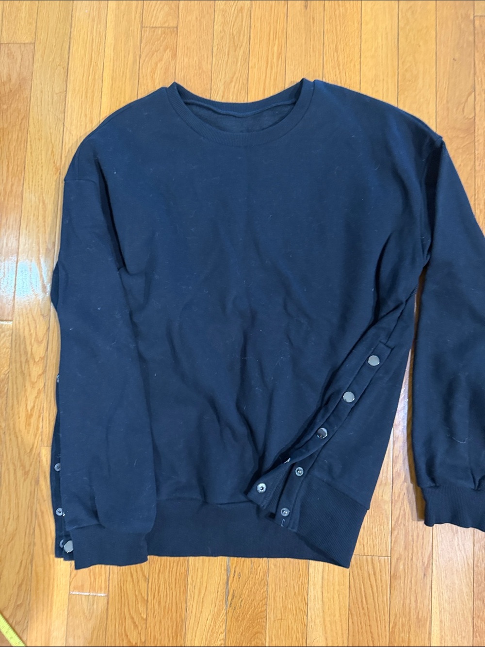 Classic Black Crewneck Snap side Sweatshirt